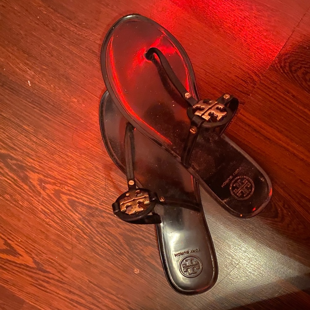 TORY BURCH
